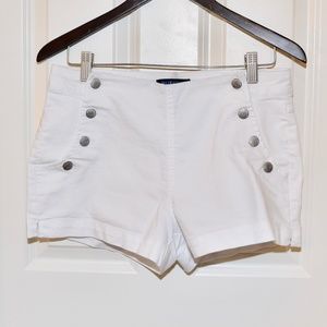 Blue Spice Size 9 White Khaki Shorts